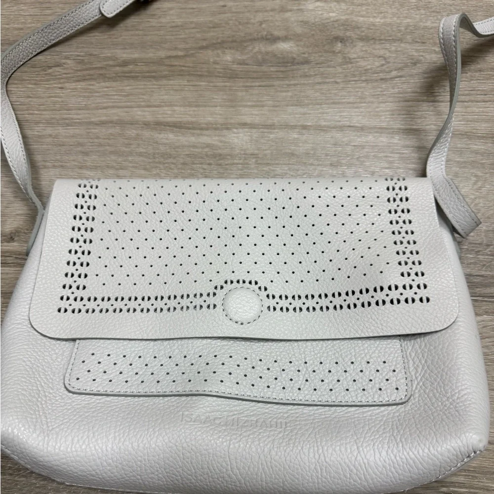 ISAAC MIZRAHI silver crossbody purse
